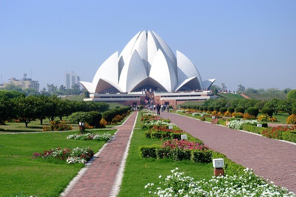 New Delhi Tour By Car